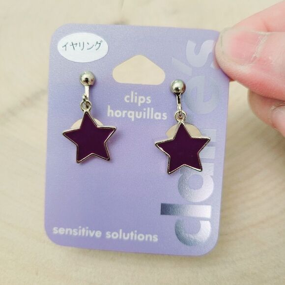Brand New Claire's Gold Tone Purple Star Clip On Earrings - Picture 2 of 6